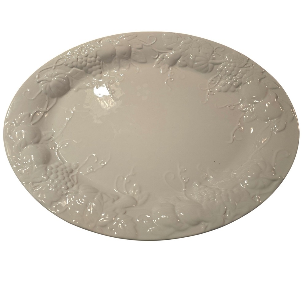 Tabletops Gallery Harvest White Embossed Oval Serving Platter Pumpkin Grape 20"‎